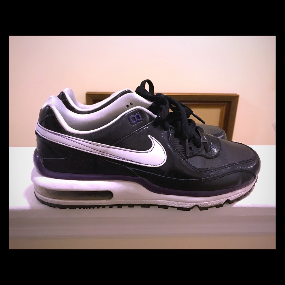 Nike AirMax shoes